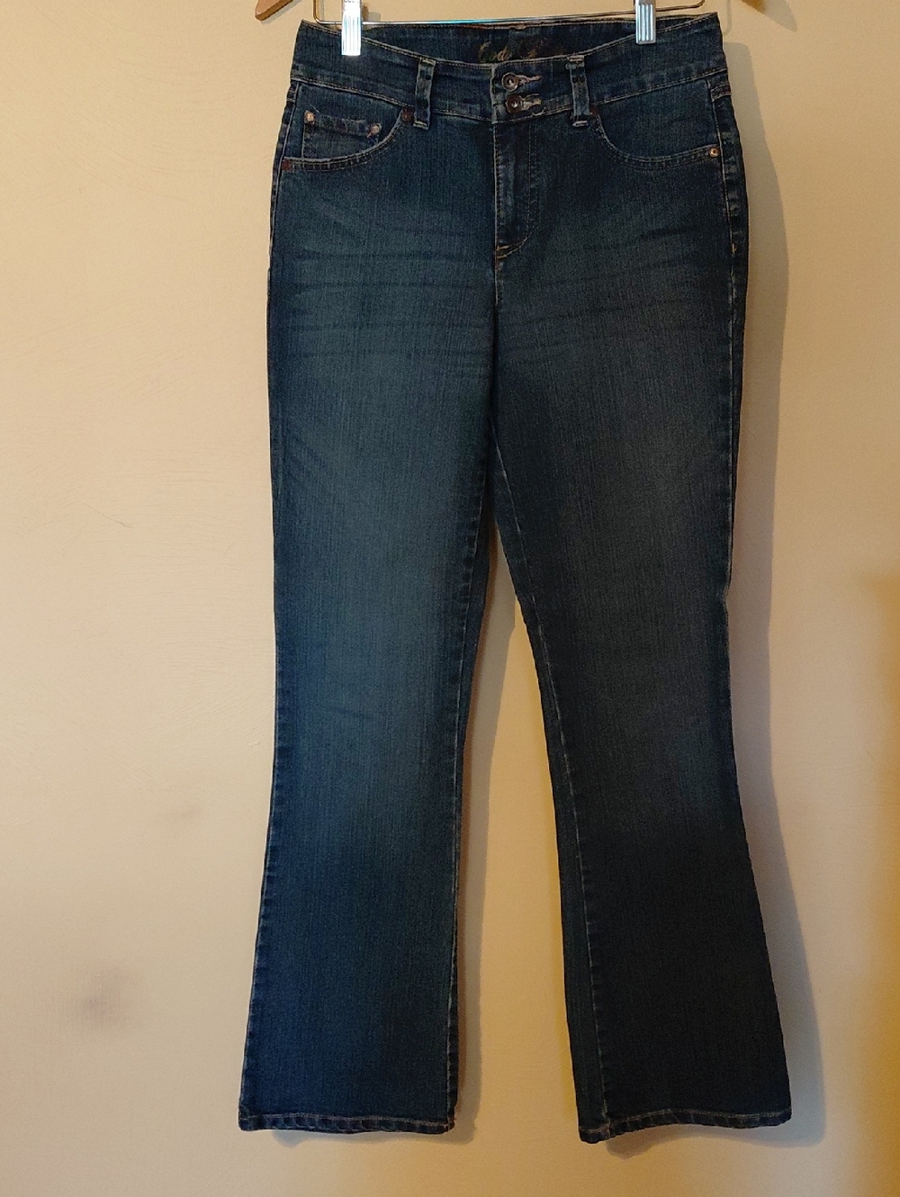 Code Bleu Women's Flared Jeans in  Blue. Size 4